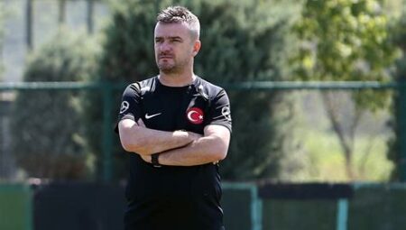 Antrenör Takım Uyumu