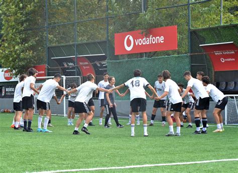Futbolda Saha İçi İletişim